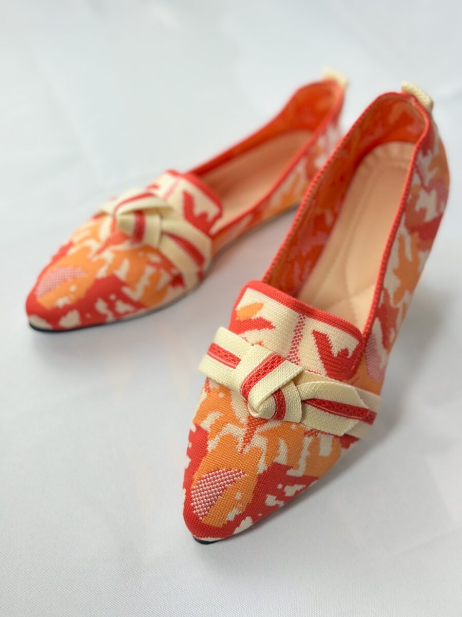 Mocassins imprimés orange et beige
